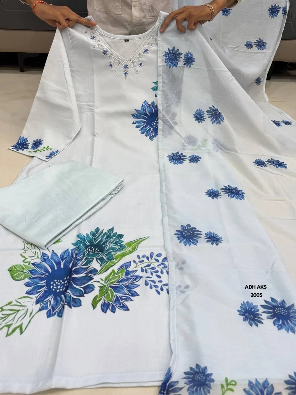 Fariha Embroidered Suit Set